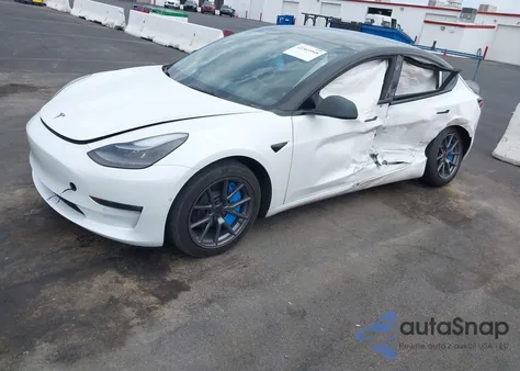2022 Tesla Model 3 Long Range Dual Motor All-Wheel Drive from USA, damaged, VIN 5YJ3E1EBXNF106687